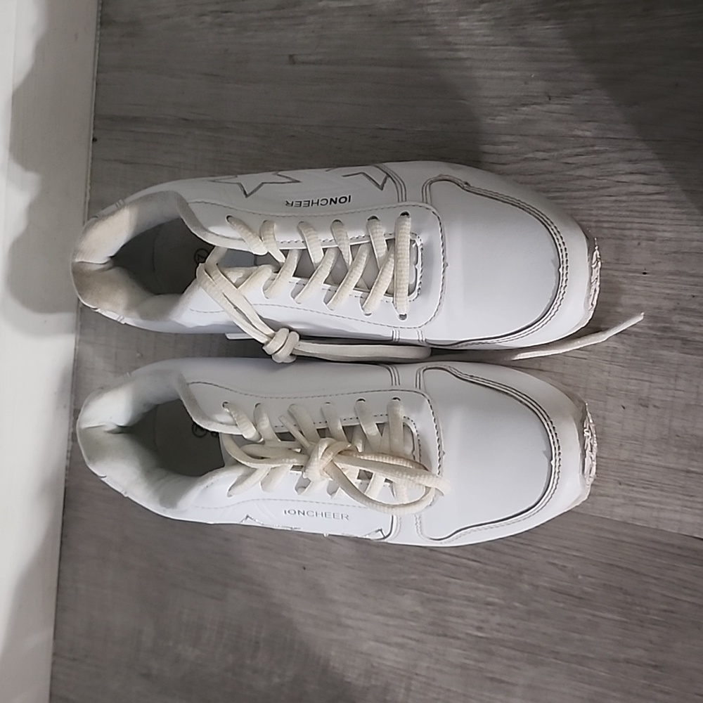 Omni cheer cheer shoes